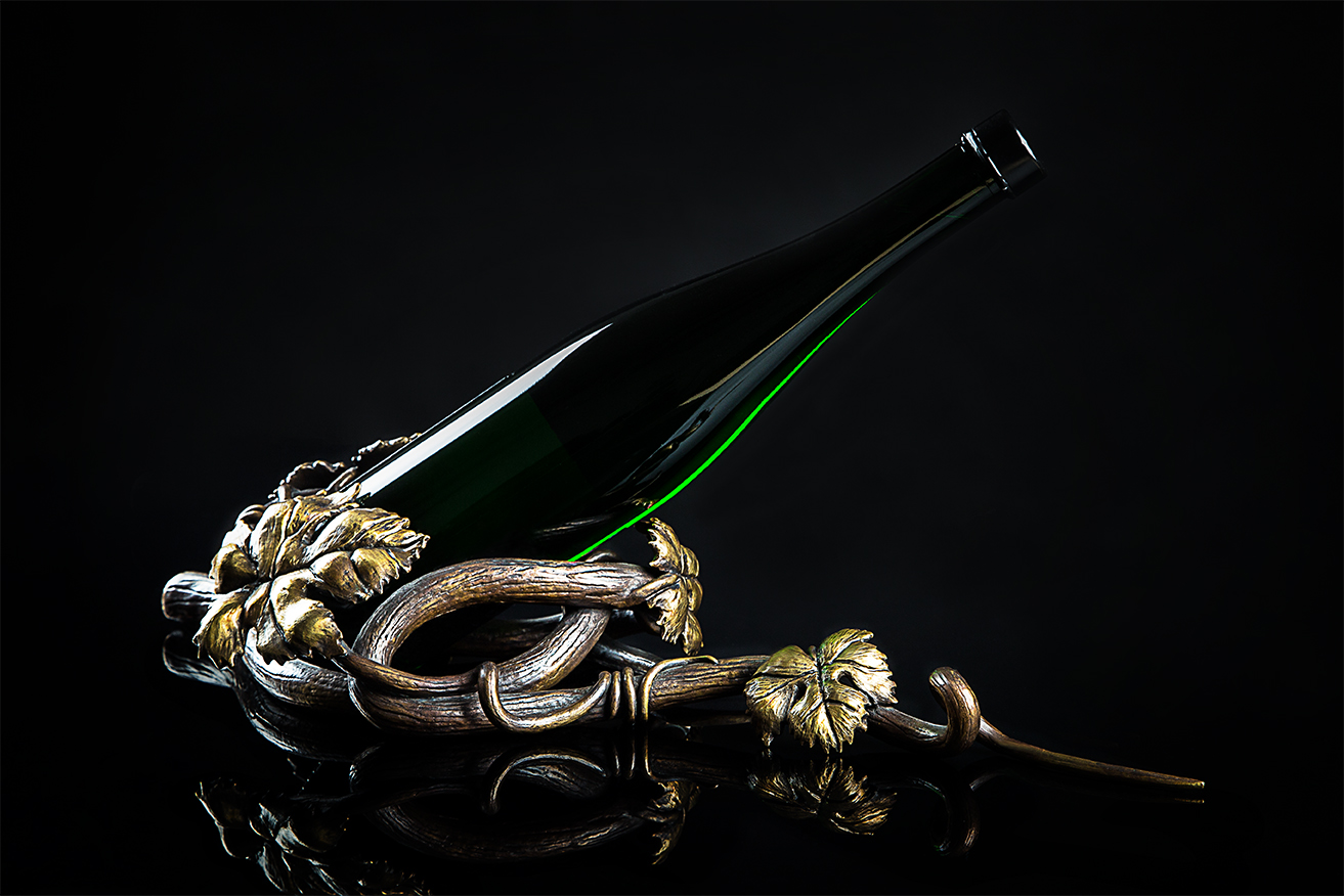 Weinhalter, Bronze - ein Unikat! Weinhalter, Bronze - ein Unikat!